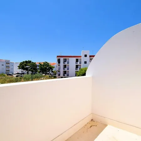 Stunning With Terrace